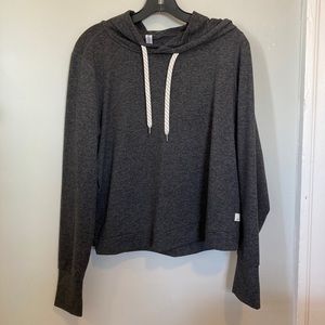 Vuori Halo Essential Hoodie - Large charcoal